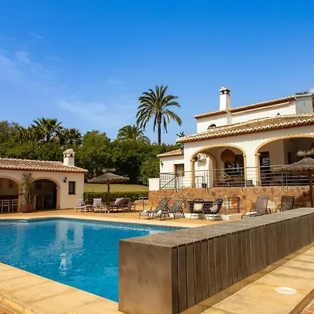 Villa Casa Dorada Authenticity And Luxury